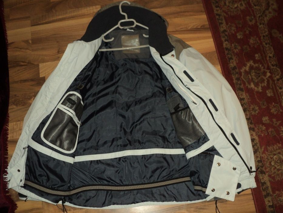 geaca,jacketa impermeabila ploaie,vant,iarna firma REEFER unisex ,L-XL