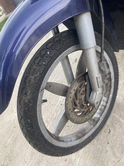 Scuter Aprilia pornește la prima cheie