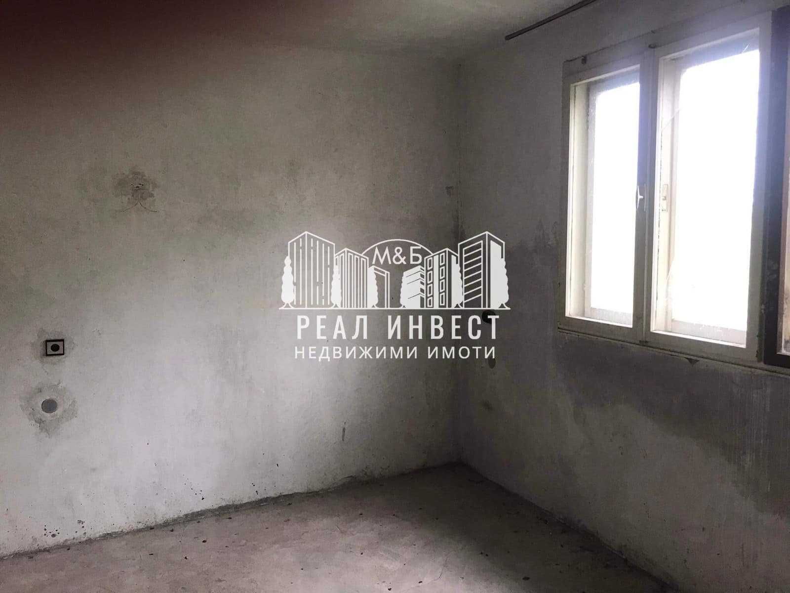 Продавам къща в с. Ябълково община Димитровград