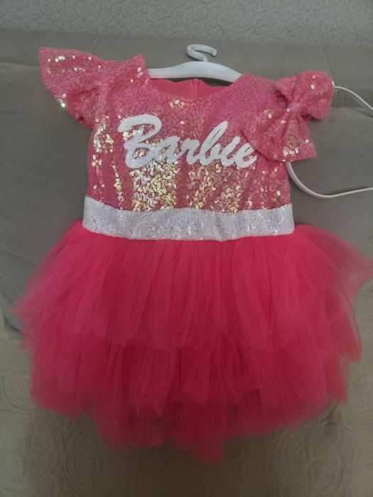 Платье на девочку 5-6 лет