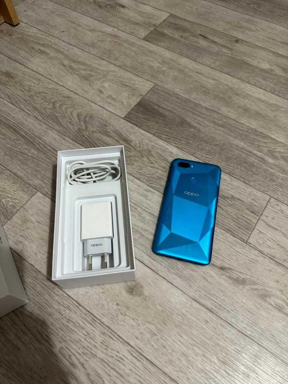 OPPO A12 Смартфон