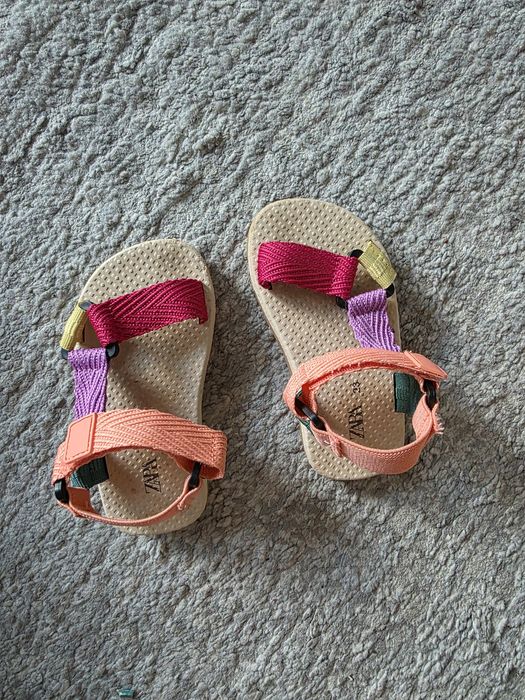 Sandale zara 23 colorate