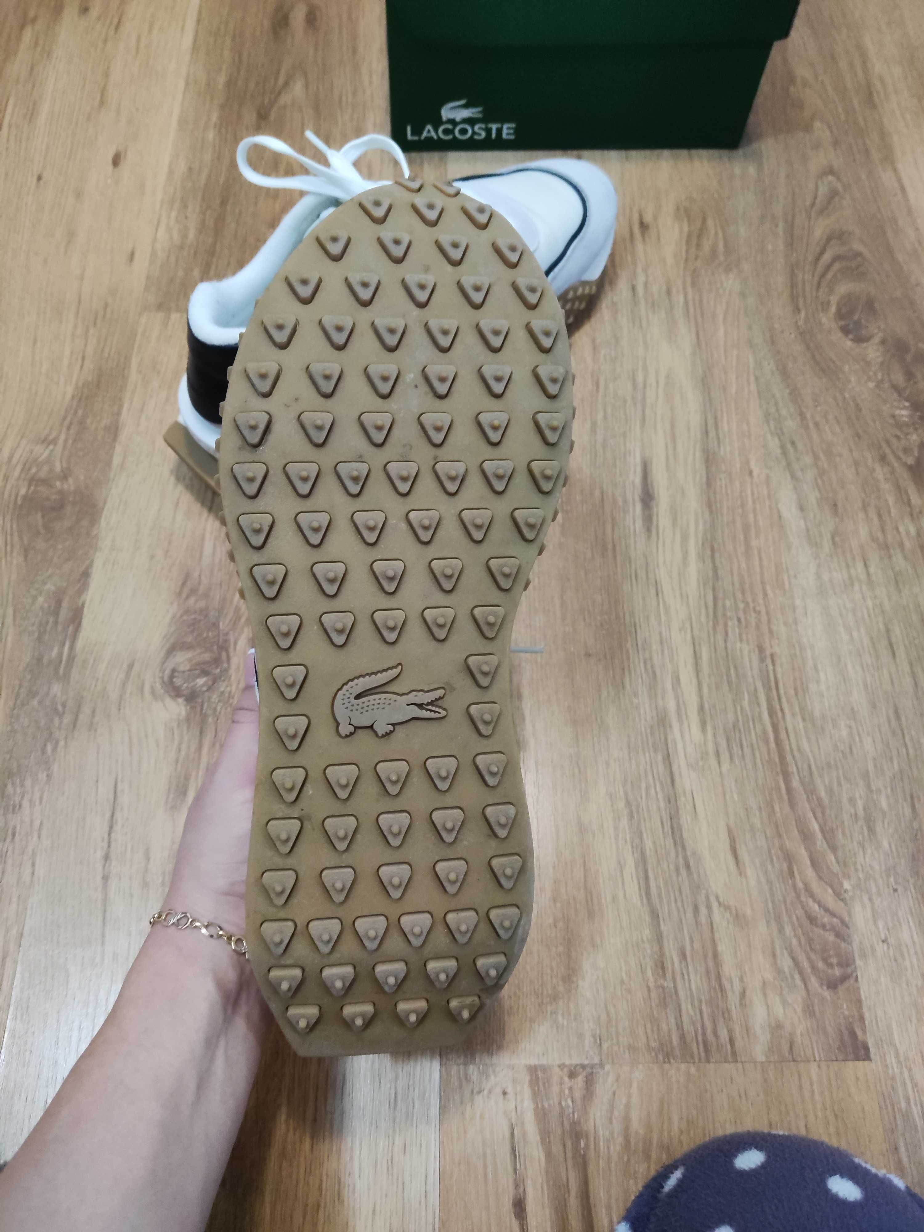 Маркови маратонки Lacoste