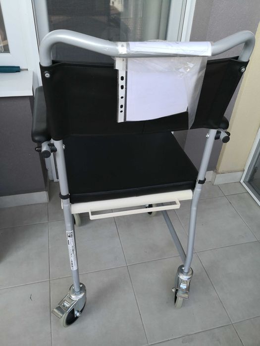 Продава Стол за баня и тоалет