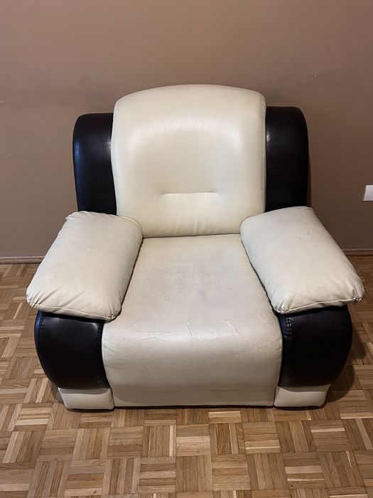 Vand fotoliu imitatie piele