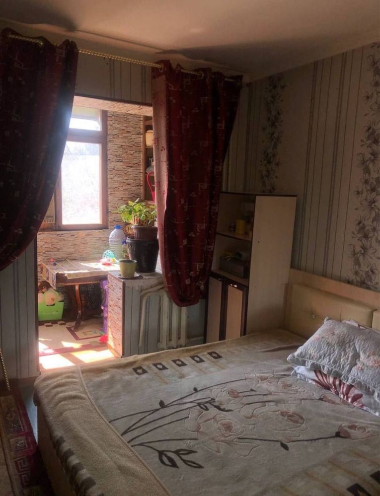 Юнусабад 15 2в3/3/4 ориентир Туркестан метро Продается