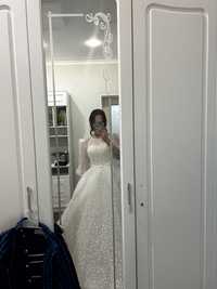 Продам фосфорное свадебное платье