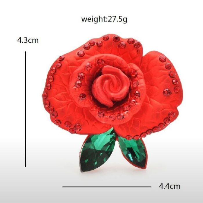 Броши  7 разных видов и Серьга- кафф  1 штука 40 тыс.