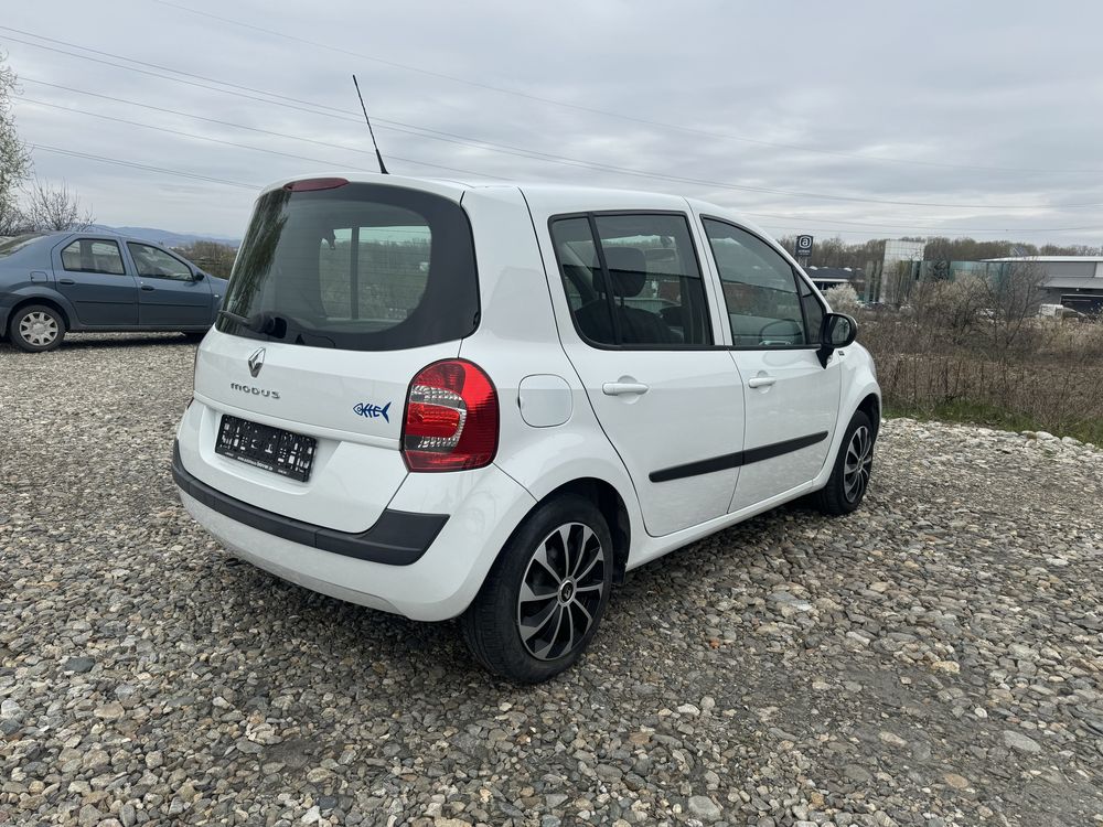 Renault 2012, 1.2i euro 5 cu AC, 5 usi, MODUS, nu sandero sau clio