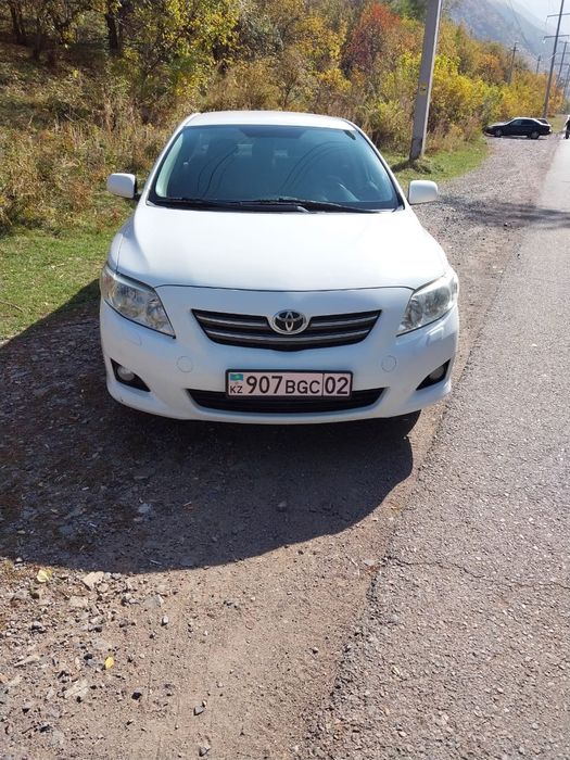 Продам автомобиль Тойота королла