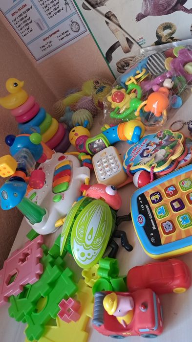 Развивающие игрушки от рождения