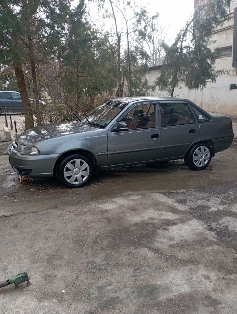Продам автомобиль.Нексия-2