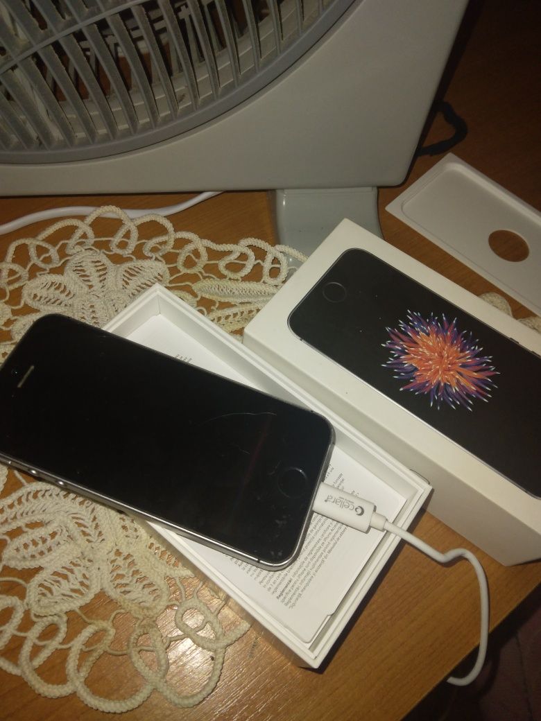 Iphone se liber de rețea