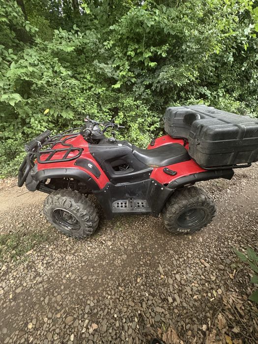 Vand ATV 300 CC - automat ( schimb si cu auto )