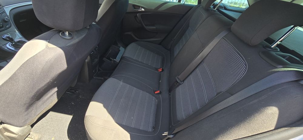 Opel insignia 2.0d 2014 avariat