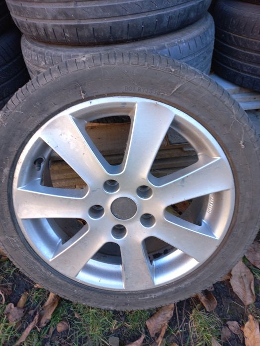 Vind jante auto cu cauciucuri