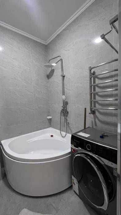 R3Сдаётся КЛАССНАЯ квартира 2/2/9 метро Дружба Народов