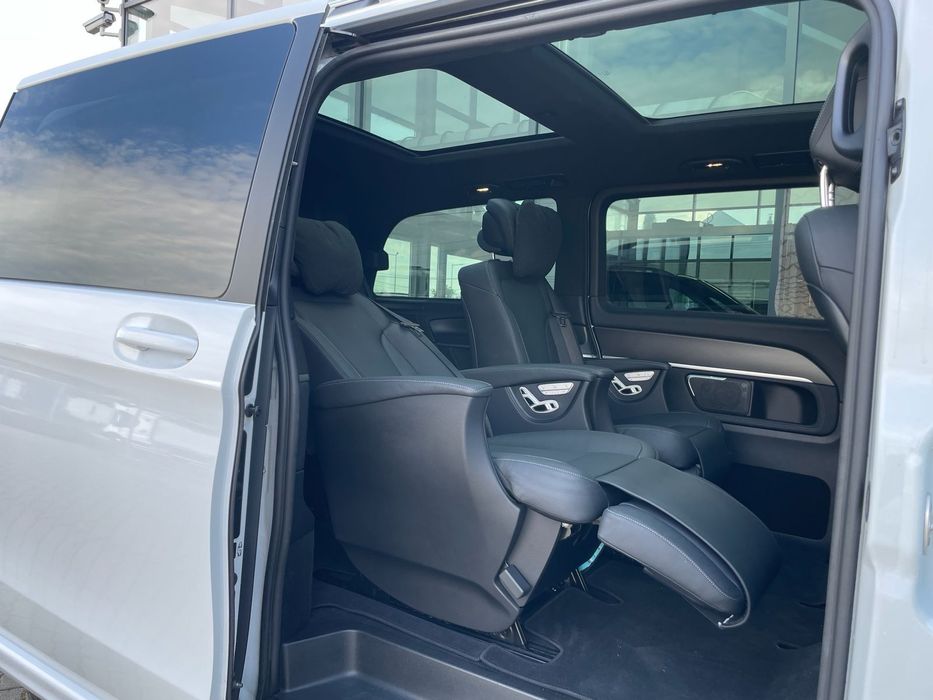 Mercedes-Benz V V 300-4Matic Exclusive Luxury Seats 6 VIP, TVA-Deductibil,Pos. Leasing