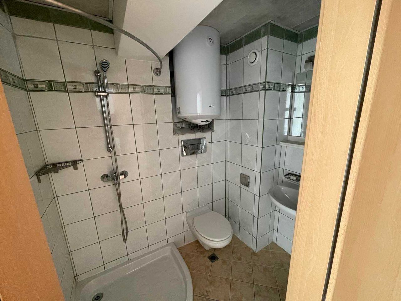 Продава се Едностаен апартамент в к.к. Слънчев бряг - 33 кв.м за 1325 €/кв.м - Снимка #2