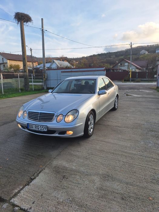 Mercedes E-class W211