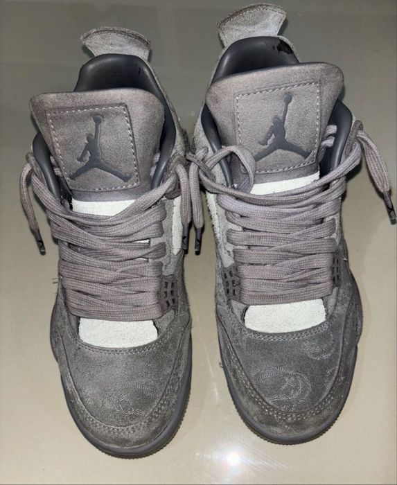 Air jordan 4 kaws