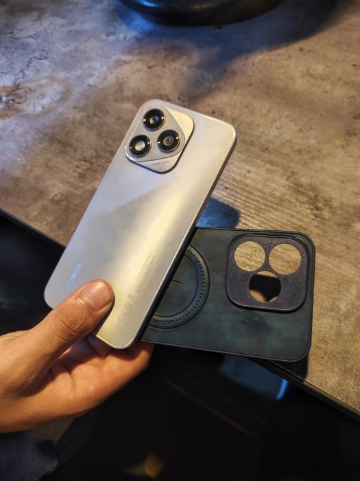 HONOR 400 lite holati ideal 1 hafta ishlatilgan