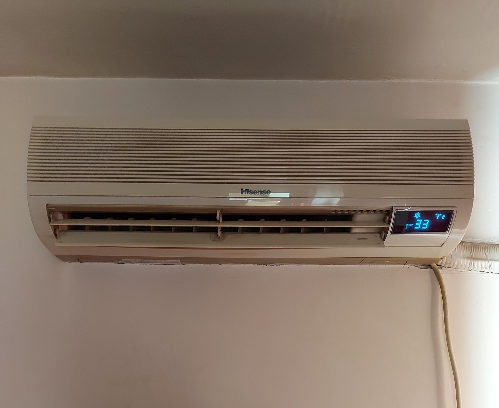 Hisense KFR-4001G/BPE Инверторен 14 000 BTU