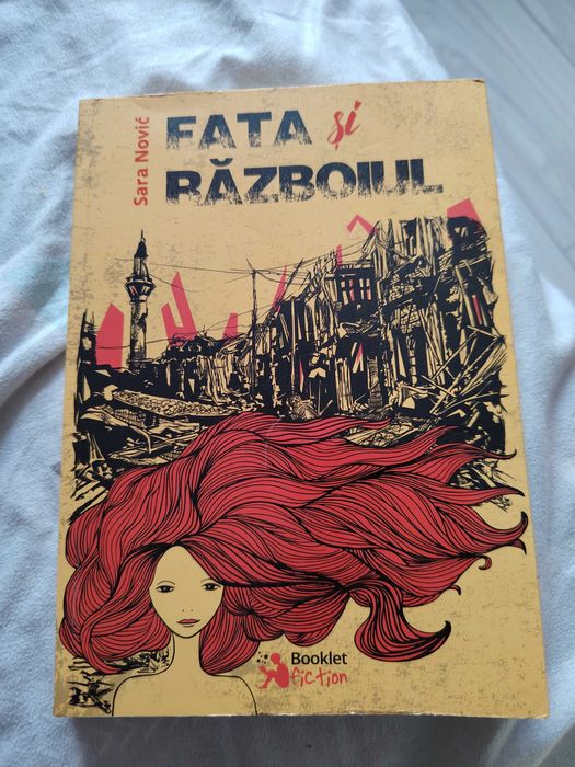 Carte "Fata si războiul"