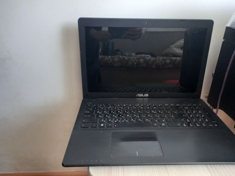 Продам ноутбук б/у "Asus"