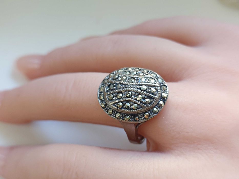 Inel din argint cu marcasite – nou
