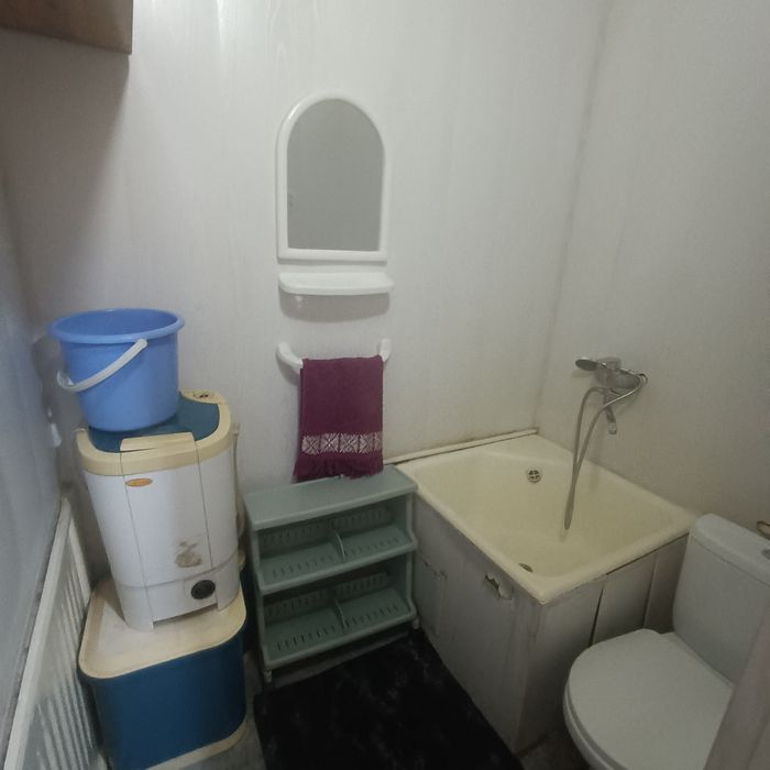 Бадамзар ориентир Мечеть 1 хонали общежитие отдельный вход