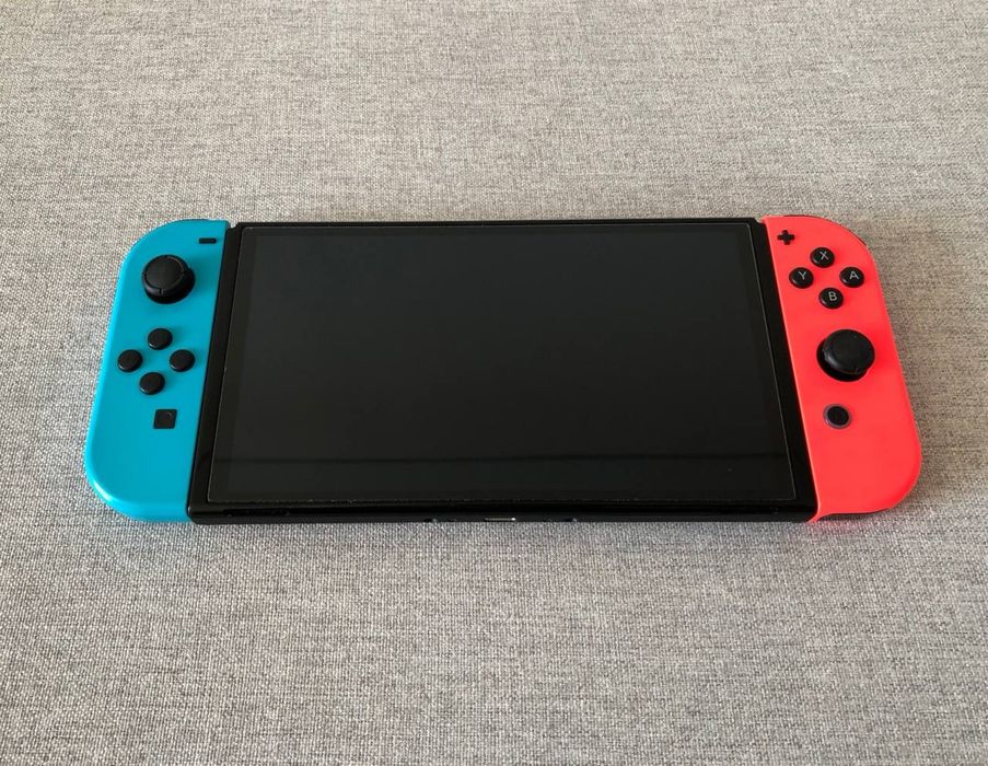 Прошитый Nintendo Switch OLED + 47 игр (Отправлю по РК)