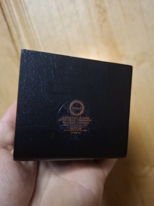 Парфюмна вода Ombre OUD Intense Black by ARMAF