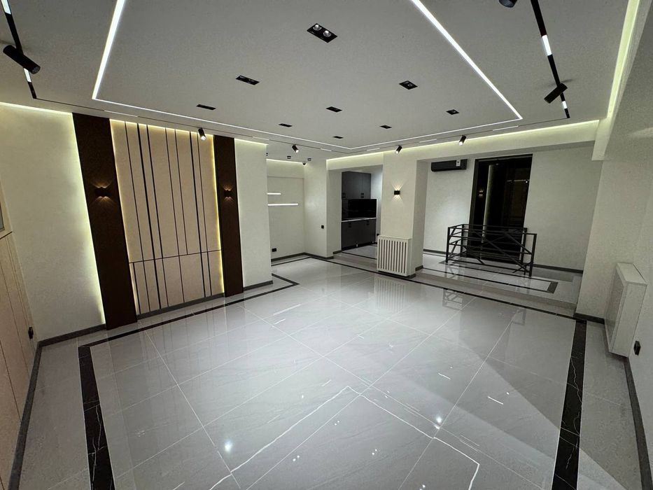 Аренда нежилого помещения Ц-4 Алайский 75м²