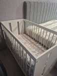 Pat bebe lemn alb  120x60 cu saltea cocos