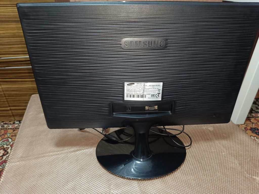 Монитор Samsung S22C150N