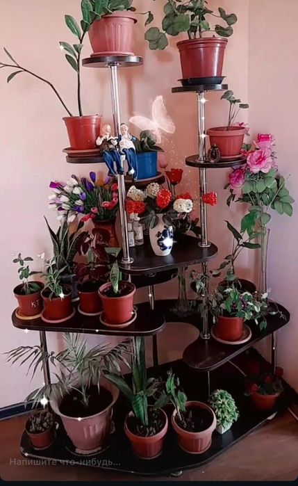 Подставка гүл салатын сатылады