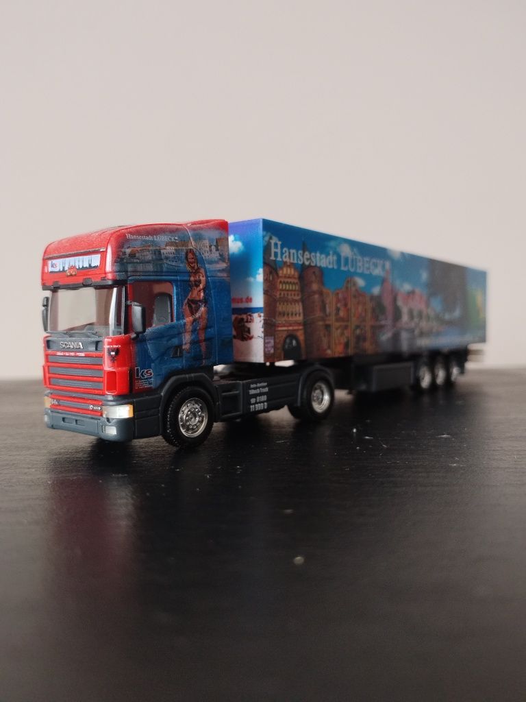 Камион SCANIA. Мащаб 1: 87.