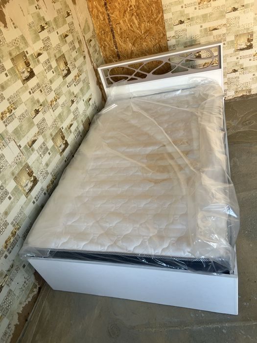 Кровать 125х200 в отличном состоянии