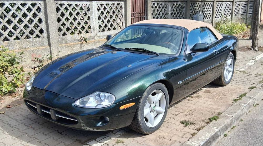 Jaguar XK8 4.0 V8 Coupé
