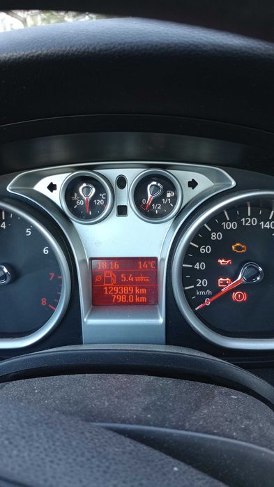 Vând Ford Focus MK2, 1.4, 59kw, 80cp, benzină, 2008, foarte economică