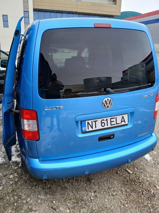 Vând wolkswagen caddy 1.9 tdi