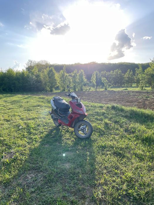 Vand scuter de 50cc merge perfect