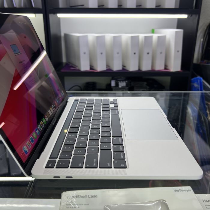 Macbook Pro M1 Silver