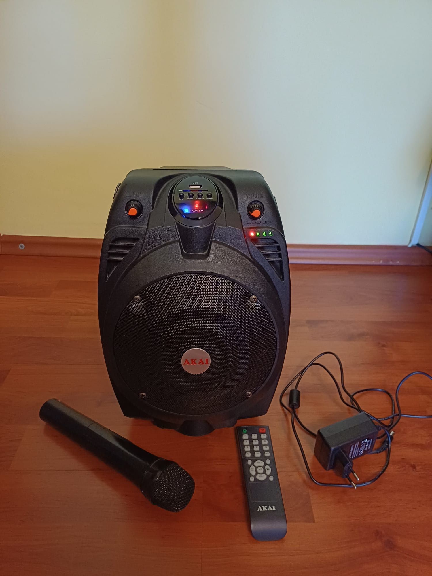 Boxa Akai X6 30w