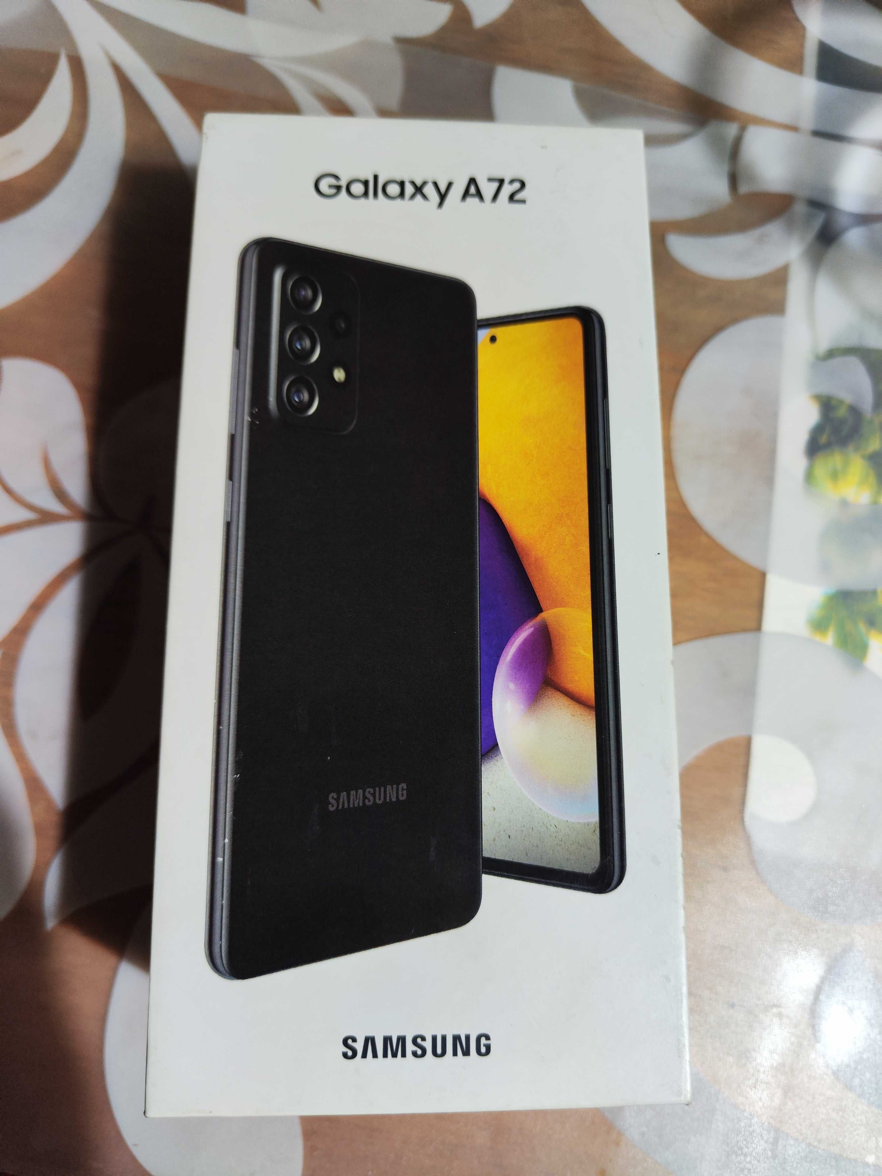 Продам Samsung Galaxy A72 6/128 + чехлы в подарок