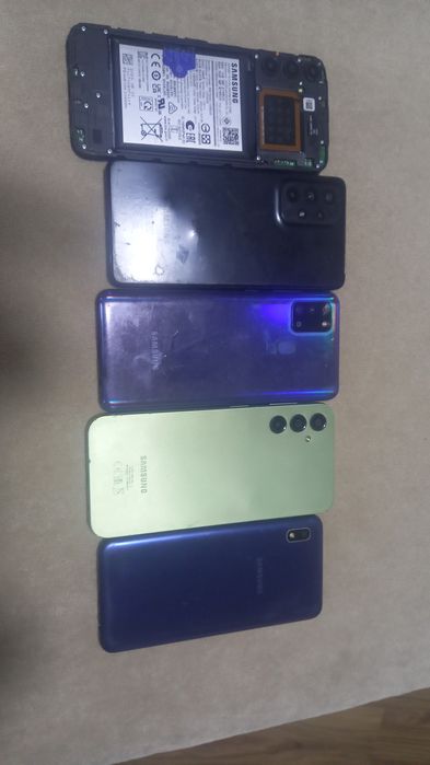 Lot telefoane defecte