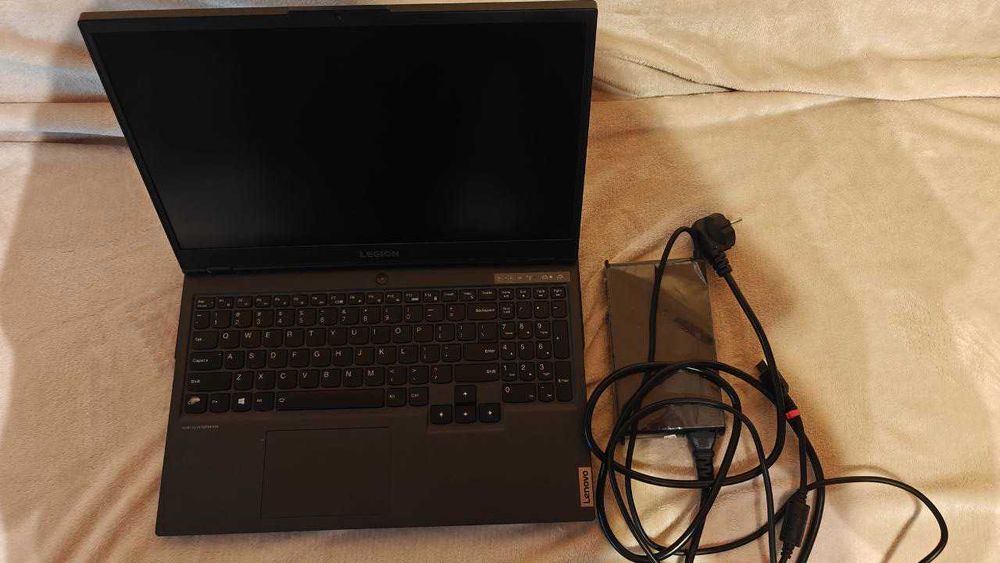 Laptop Gaming Lenovo Legion 5 AMD Ryzen 7 32gb Ram GeForce GTX1660Ti
