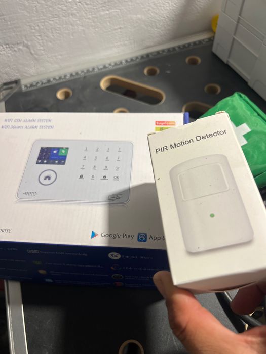 Gsm alarm system домашна алрма