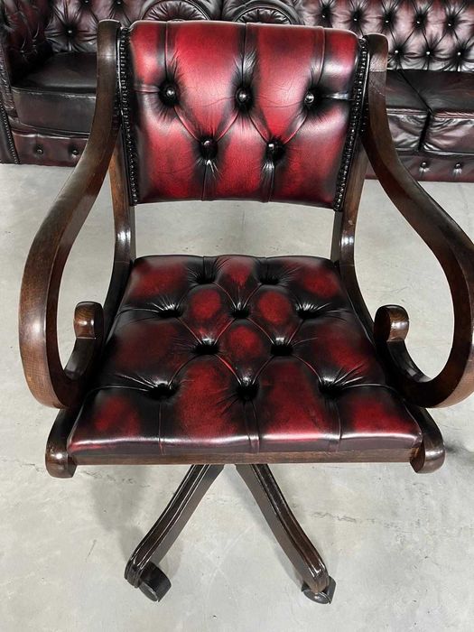 Scaun de birou Chesterfield/Oxblood!
